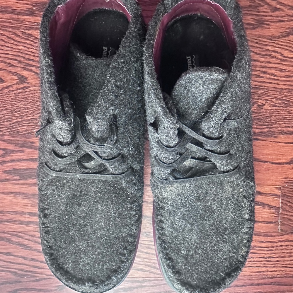 Patagonia Gray Chukka Boots